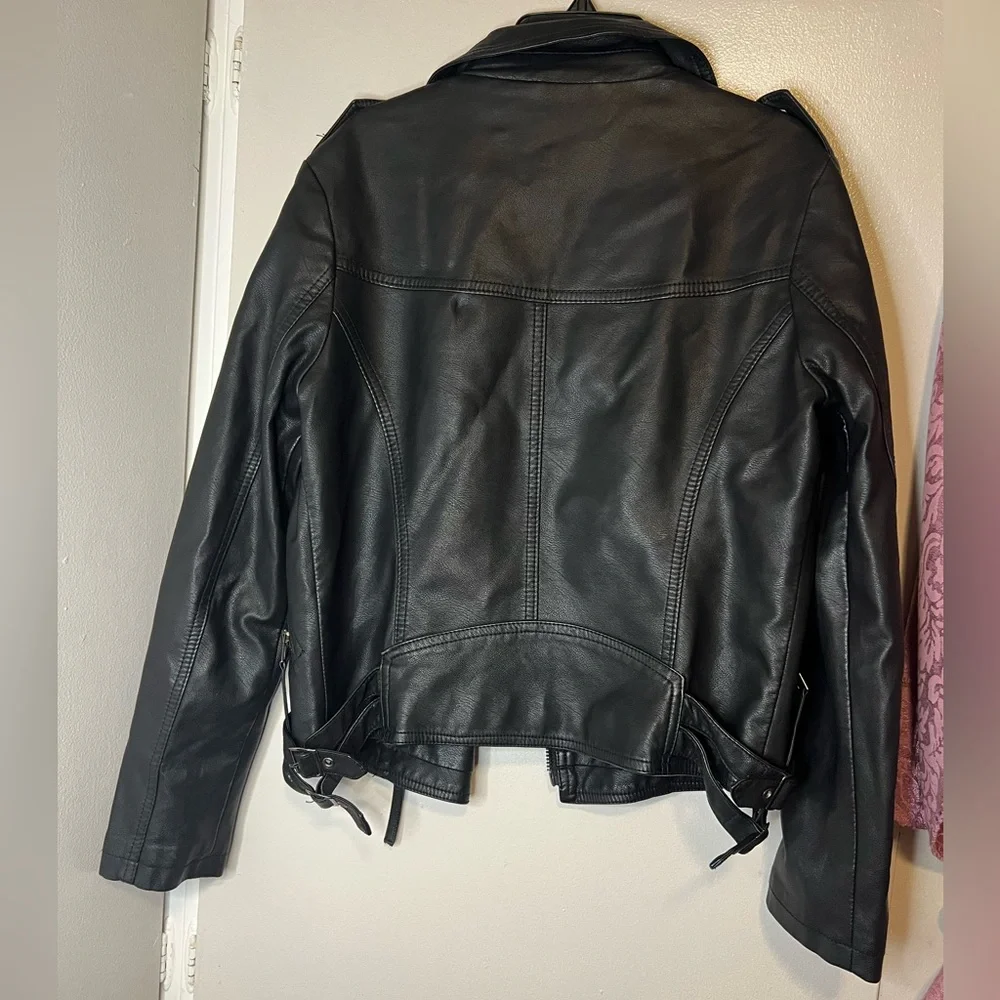 Cielo Basic - Black Faux Leather Biker Jacket - Picture 4 of 6